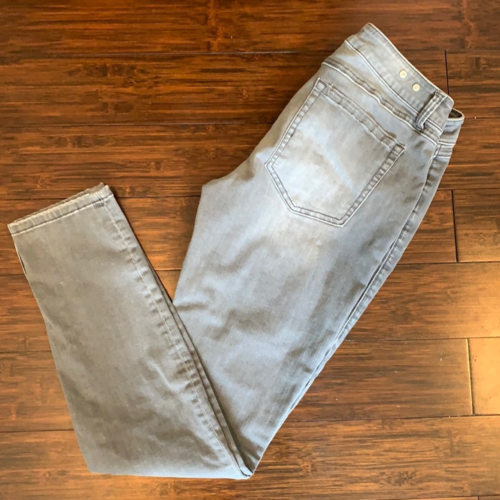Cabi Skinny Jeans - Grey